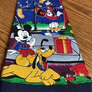 Vintage Mickey Unlimited Disney Christmas Holiday Tie New Without Tags
